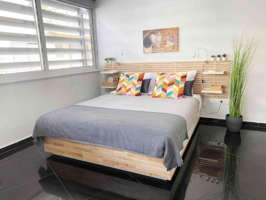 New Amazinglarge Luxury 4Br Suite/1Min Toacropolis Athens Ngoại thất bức ảnh