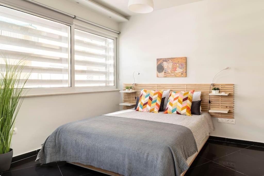 New Amazinglarge Luxury 4Br Suite/1Min Toacropolis Athens Ngoại thất bức ảnh